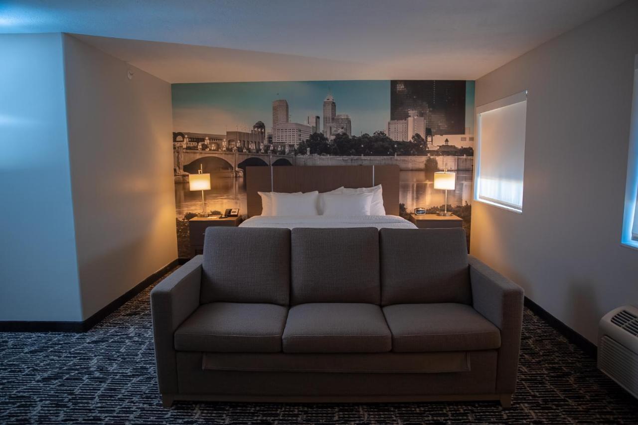 Clarion Pointe Indianapolis Airport Ξενοδοχείο Plainfield Εξωτερικό φωτογραφία