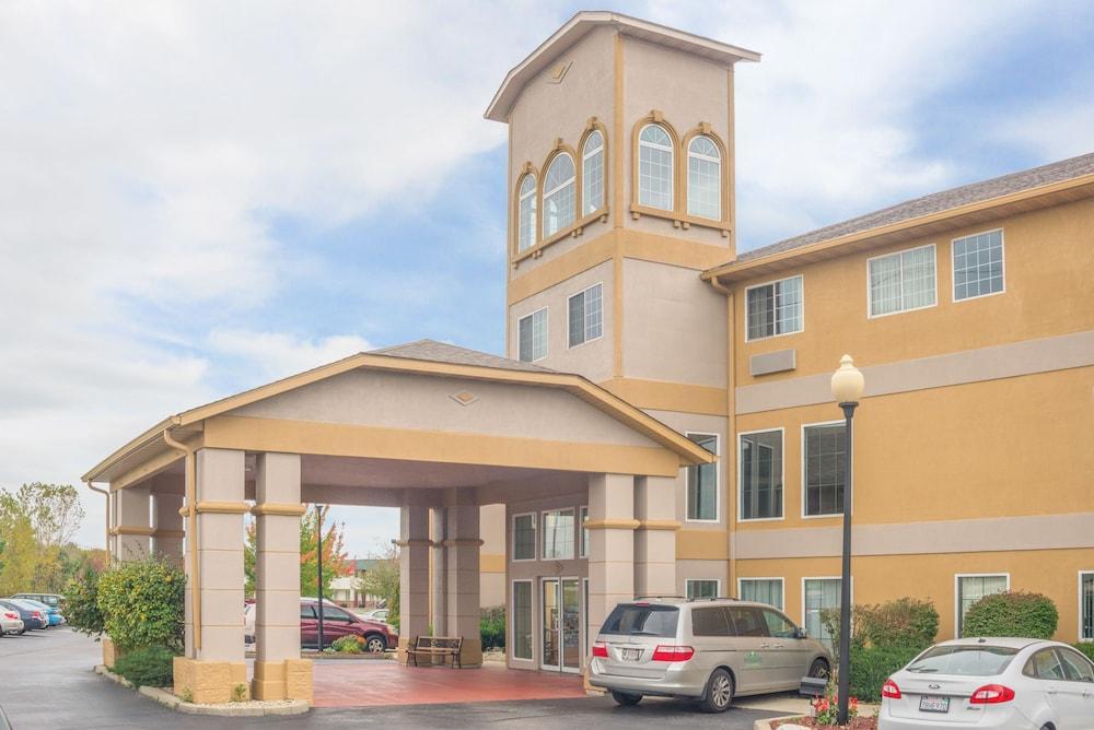 Clarion Pointe Indianapolis Airport Ξενοδοχείο Plainfield Εξωτερικό φωτογραφία