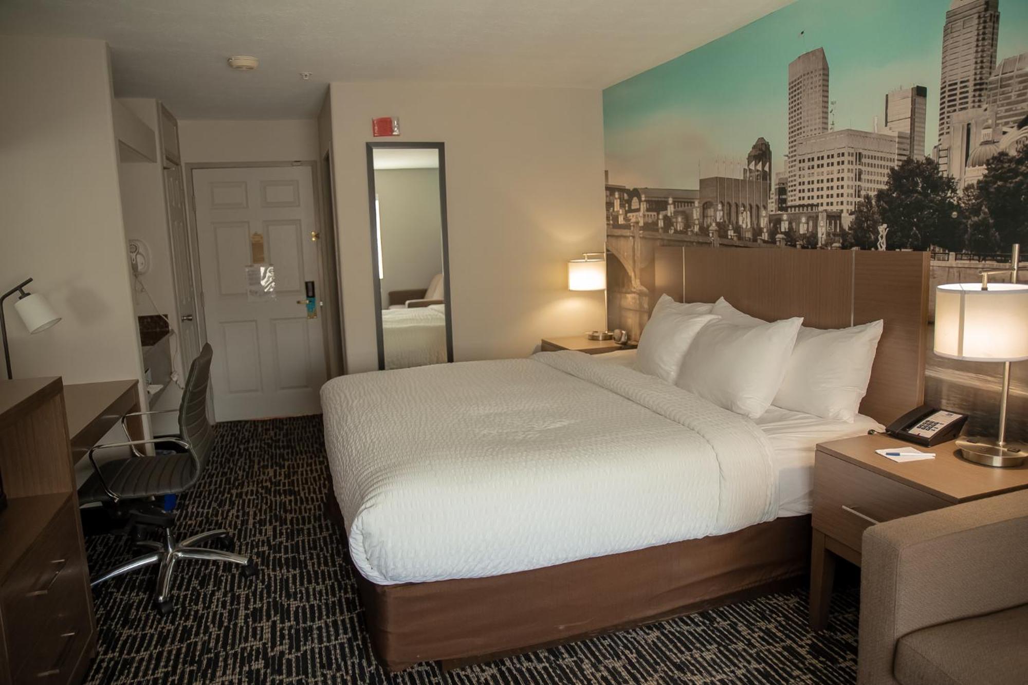 Clarion Pointe Indianapolis Airport Ξενοδοχείο Plainfield Δωμάτιο φωτογραφία