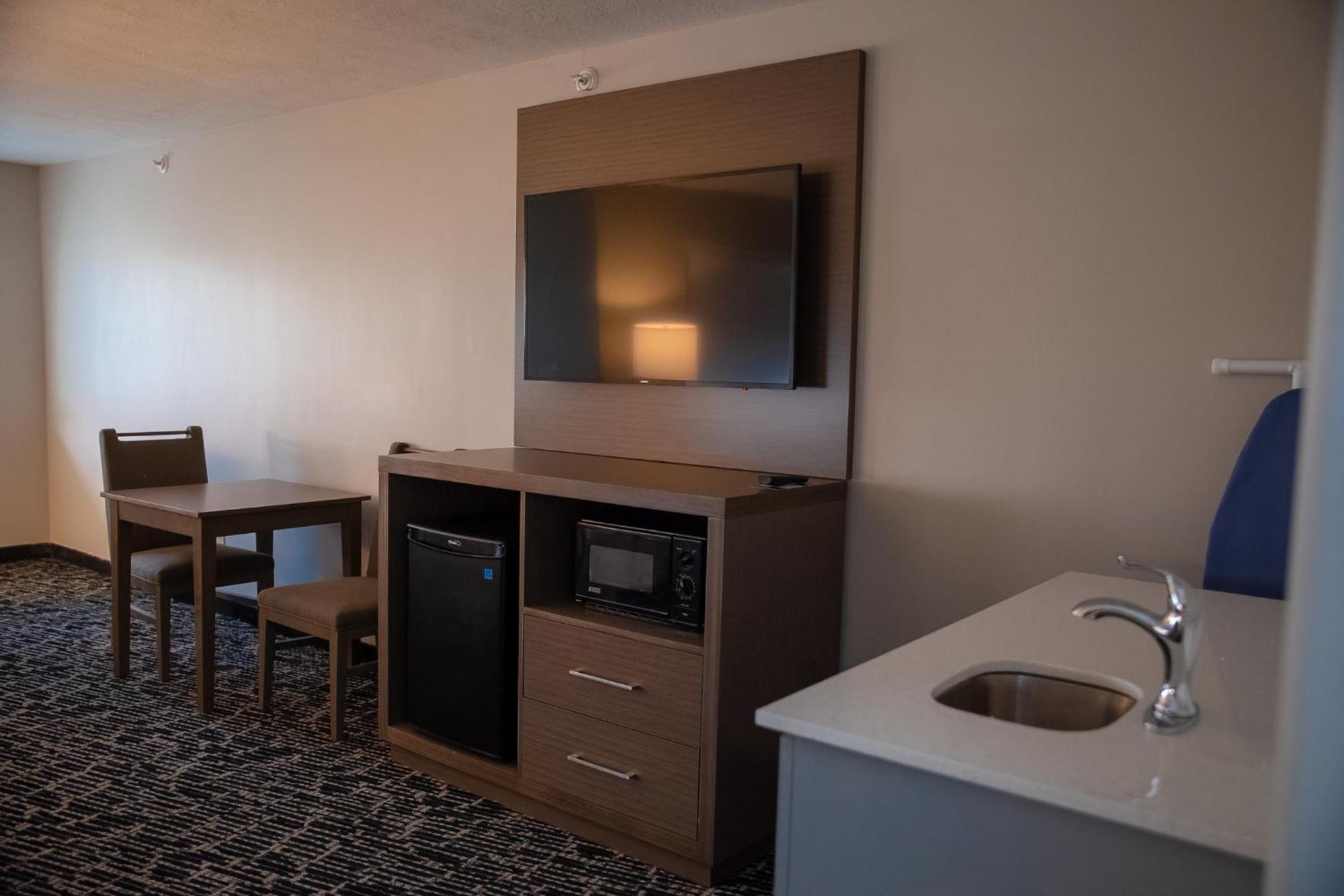 Clarion Pointe Indianapolis Airport Ξενοδοχείο Plainfield Δωμάτιο φωτογραφία